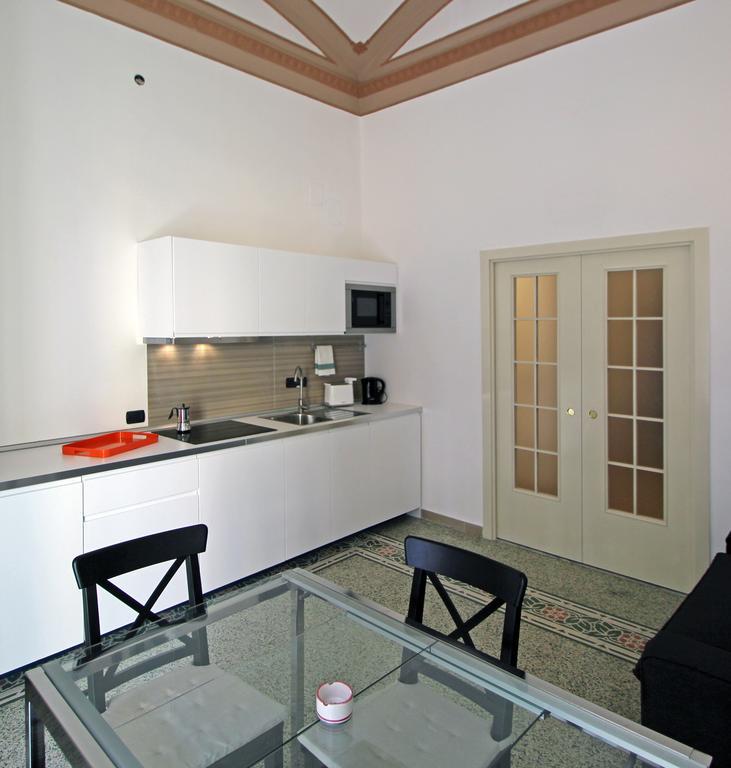 Casa Dante - Historic Apartment In The Perfect Naples Location Exterior foto